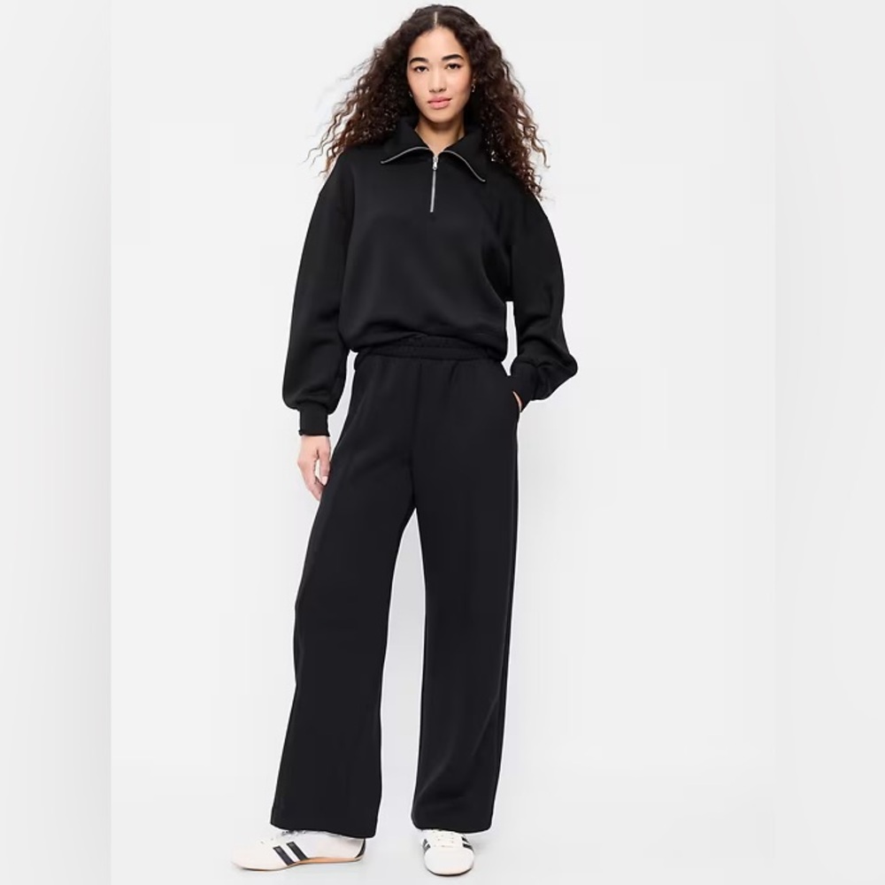 NWT! Old Navy Black High-Waisted Bounce Fleece Wide-Leg Sweatpants